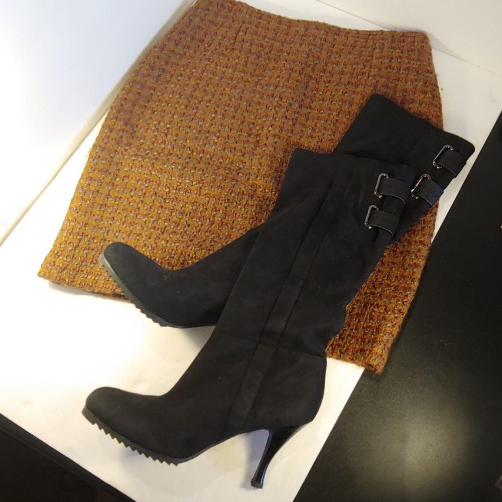 BCBGeneration heeled boots size 9.5